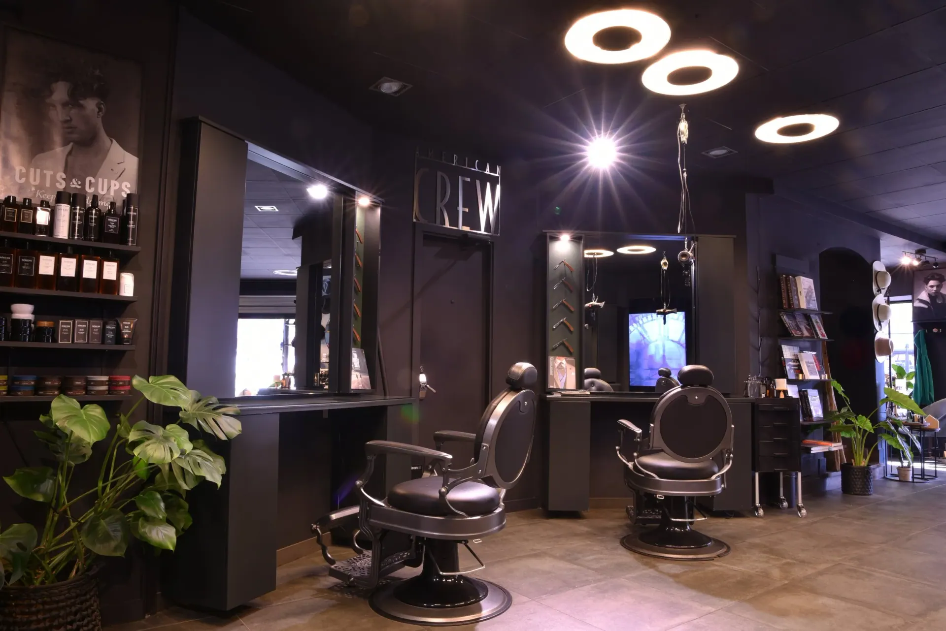 Mohamad Haymoun, master barber at CUTS&CUPS in Varberg